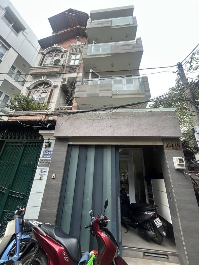 Bán tòa CHDV HXH Phan Xích Long, Phú Nhuận, dt 45m2, 5 tầng, chỉ 12 tỷ