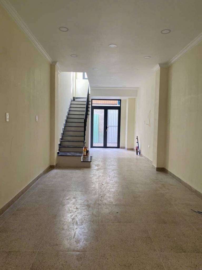 Bán nhanh nhà HXH Huỳnh Văn Bánh, Phú Nhuận, 55m2, 4 tầng, chỉ 10.5 tỷ