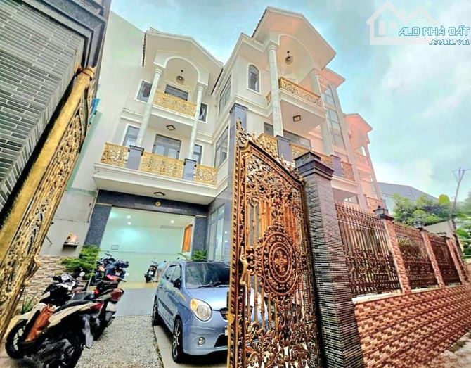 BIỆT THỰ MTKD ĐƯỜNG 40M Ở BÌNH HƯNG, DTSD KHỦNG 1365M², NGANG 14M, CÓ THANG MÁY, 2X TỶ