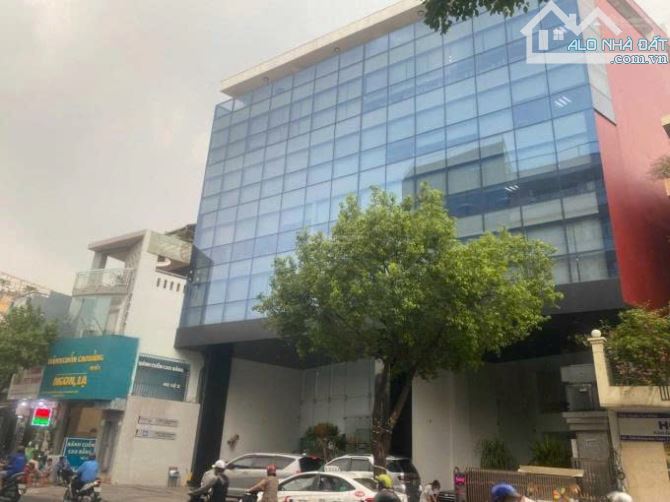 Bán tòa Building văn phòng mặt tiền Hoàng Hoa Thám Quận Bình Thạnh , HĐT 1,3 tỷ/tháng