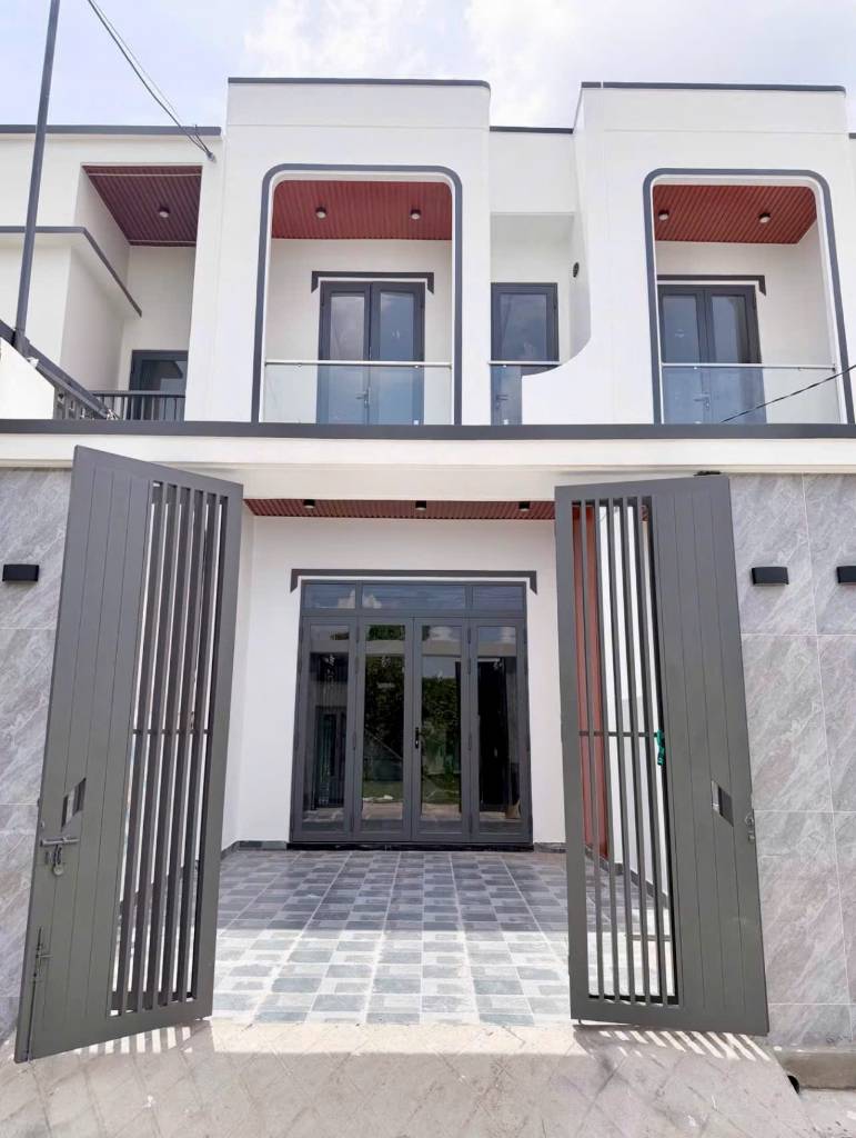 BÁN NHÀ PHƯỚC TÂN, BIÊN HÒA, GẦN CỔNG 11, DT 85M2, GIÁ 2,59 TỶ