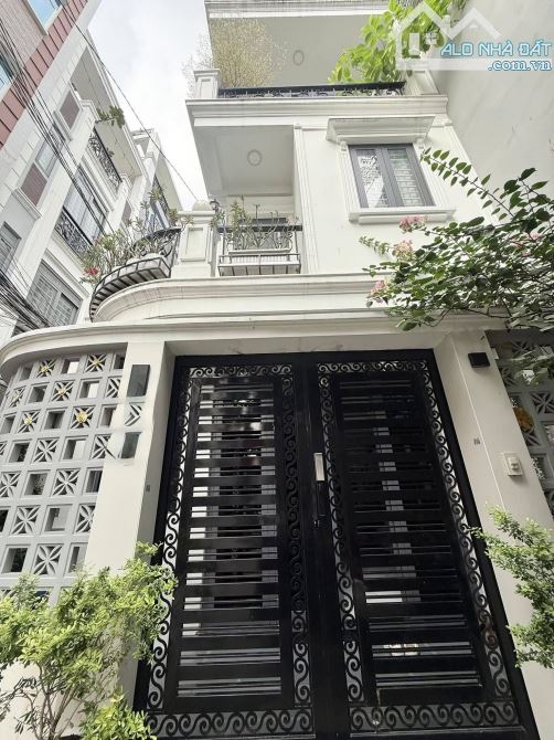 GIẢM THÊM 1,5TỶ! BÁN GẤP NHÀ HẺM 5m TRẦN NHÂN TÔN, Q10. GIÁ 3,87 Tỷ/ 5x12 (60m2) NỞ HẬU 6M