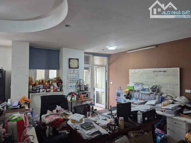 CĂN HỘ 3 NGỦ LÔ GÓC LICOGI 13 KHUẤT DUY TIẾN THANH XUÂN SIÊU ĐẸP 90m 6.5 TỶ