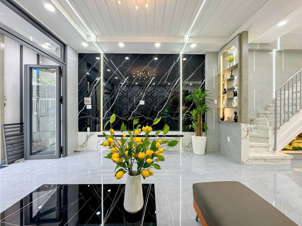 BÁN NHÀ TRẦN XUÂN SOẠN, QUẬN 7, MẶT TIỀN 4,5M, DT 58M2, FULL NỘI THẤT ĐẸP, CHỈ 6,7 TỶ
