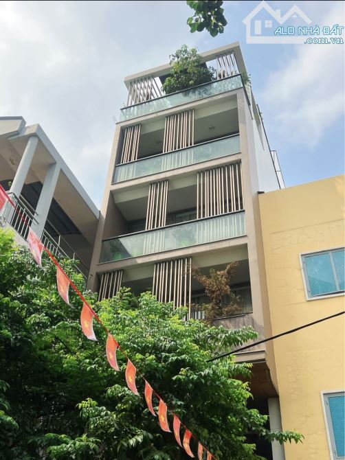 NHÀ GẦN VÒNG XOAY ĐIỆN BIÊN PHỦ - NGUYỄN VĂN THỦ, Q1. GIÁ 5,55 Tỷ/ 6x14m (84m2) TIN CHUẨN