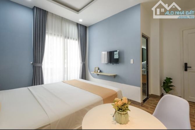 Nhà vị trí đẹp Thủ Khoa Huân Q1 75m2 Xây 4 Lầu Homestay, Ngang 4.2M, SHR, Chỉ 22.5 Tỷ