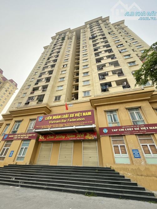 BÁN CĂN HỘ CHUNG CƯ MẶT PHỐ LÔ GÓC 2 THOÁNG 7,3 TỶ 81m TẦNG 15 VÕ CHÍ CÔNG TÂY HỒ