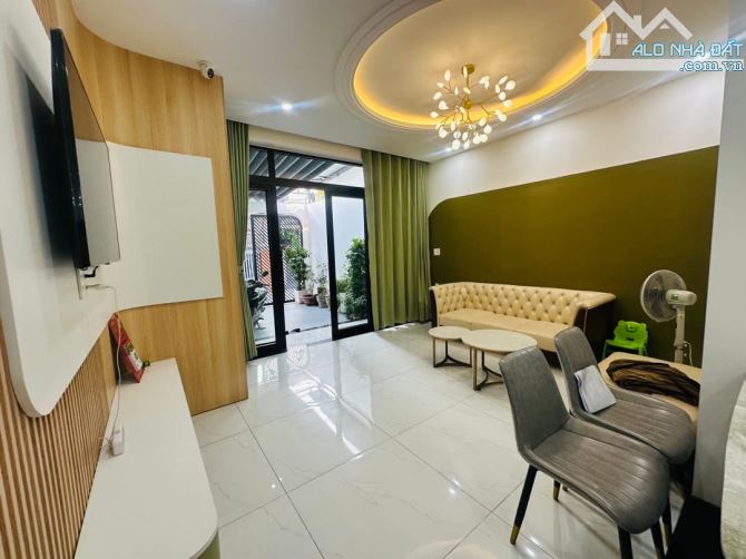 💎 BÁN NHÀ MẶT TIỀN CHÍNH HỮU – VILLA MINI 3 TẦNG – GẦN BIỂN MỸ KHÊ