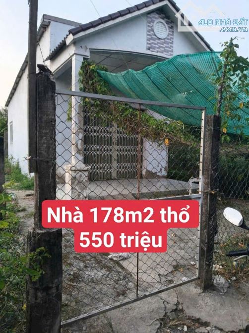 9×20 thổ nhà cấp 4 sát thành phố tân an giá 550 triệu giá ngộp rẻ thơm
