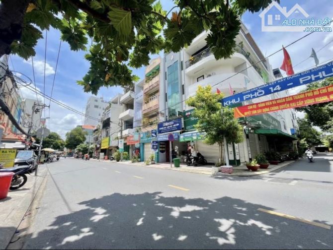 Bán nhà Mặt tiền Nguyễn Minh Hoàng K300 Tân Bình 80m2 4 Tầng còn 13.5 tỷ