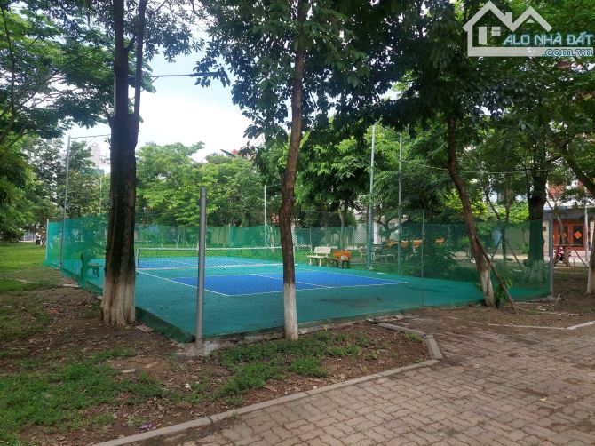 Bán nhà 1 tầng khả lễ nhìn vườn hoa dt 90m mt 6.4m hướng TN giá 14.7 tỷ