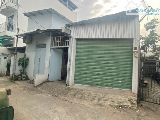 DÃY TRỌ 7 PHÒNG,1 KIÔT THU NHẬP 25 TRIỆU/THÁNG,GIÁ 9,3 TỶ