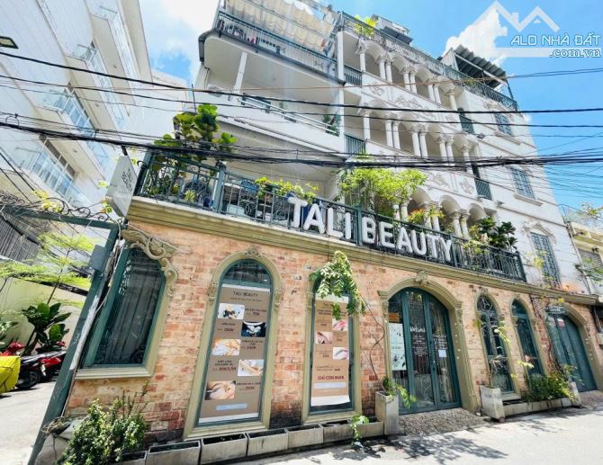 Góc 2 Mặt tiền Trần Quang Diệu, Quận 3 - 7,8x15m, công nhận 75m2, 4 tầng, Giá chốt 20 tỷ