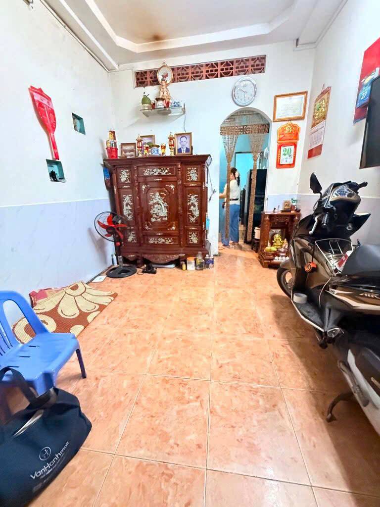 BÁN NHÀ TÔ HIẾN THÀNH, QUẬN 10, CHỈ 27M² NHƯNG CÓ SẴN 3PN, SẴN HĐ THUÊ 12TR/THÁNG