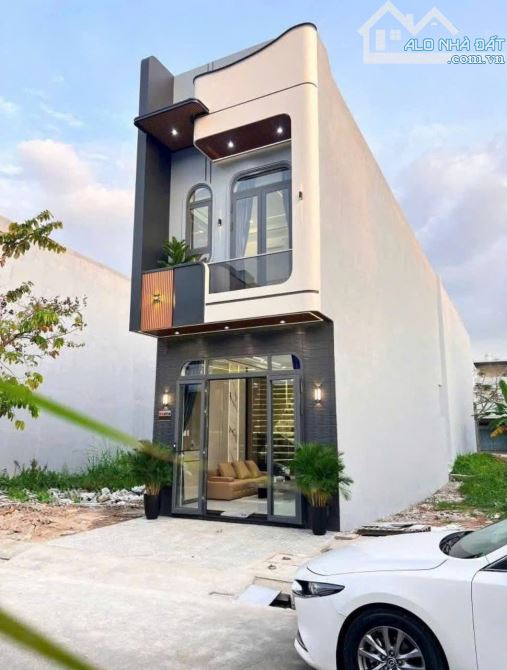 🏡 BÁN NHÀ NGAY TRUNG TÂM THỦ DẦU MỘT GIÁ CHỈ 1.X DỌN VÀO Ở NGAY