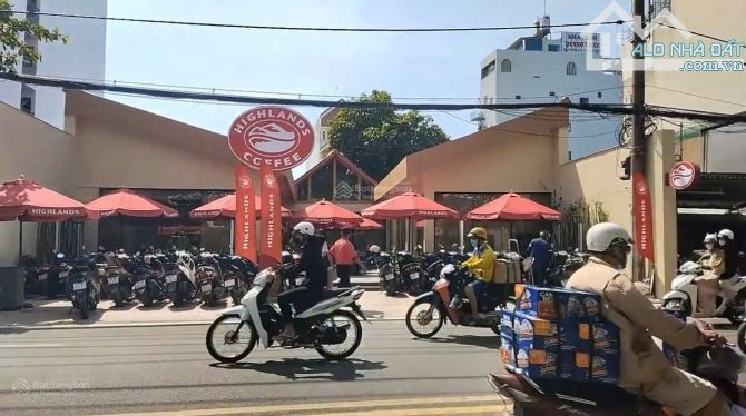 Rẻ nhất Mặt tiền Hương Lộ 3 sát Aeon Tân Phú - 9 x 33m - CTXD Hầm 8 Tầng- HĐT 80tr_33 tỷ