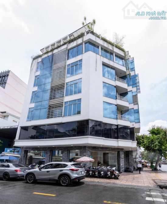 Building đẹp góc 2MT Trần Hưng Đạo Quận 1, 180m2(10x18m)Trệt-2 Lầu, HĐT: 230 triệu, 61 tỷ