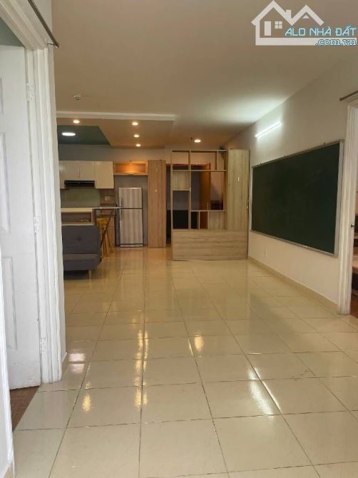 SIÊU PHẨM LÔ GÓC 2 MẶT TIỀN KHU TÊN LỬA 400M2 6 TẦNG DÒNG TIỀN 200TR/TH