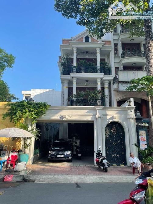 BIỆT THỰ CƯ XÁ NGUYỄN TRUNG TRỰC.P.12-Q.10.DT: 12X20M.CN:200M2. 3 TẦNG. GIÁ 42 TỶ
