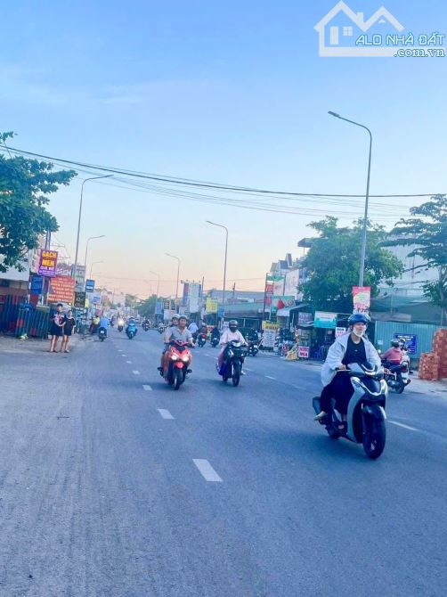 X096 🆘 BÁN NHÀ XƯỞNG 460m2 MẶT TIỀN ĐƯỜNG ĐỒNG KHỞI - ĐỒNG NAI GIÁ BÁN CHỈ 19TYXXX THƯƠ