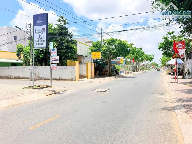 Bán nhà đang cho thuê và đất trồng rau khu dân cư hiện hữu