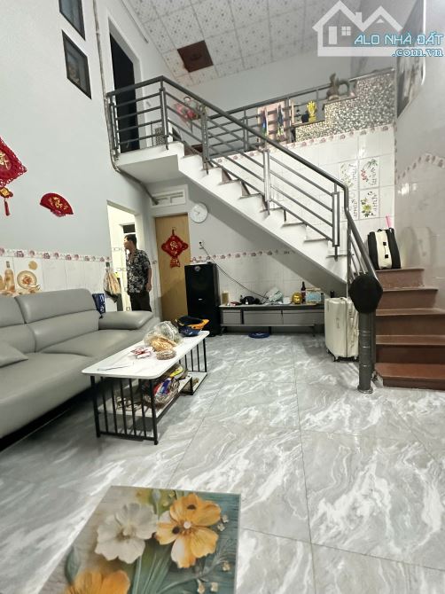 🛑 Mở bán căn nhà mê lỡ phường quang trung khu gara quyền