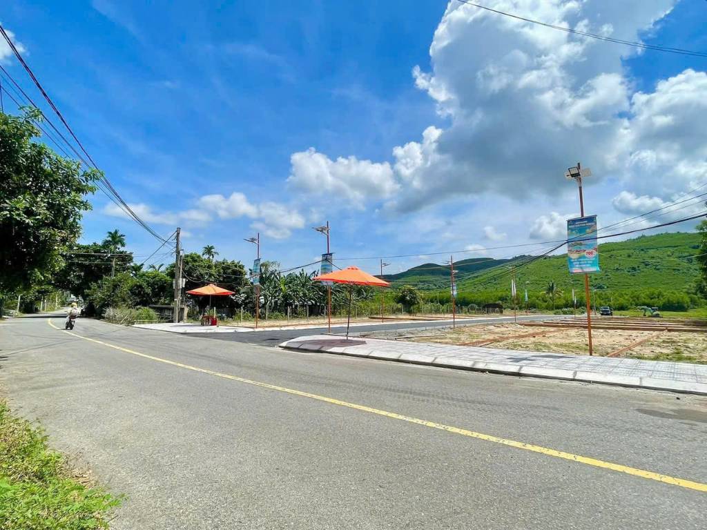 Đất nền trung tâm Hoà Tiến Hòa Vang, gần UBND, trục chính nối QL14B, Giá tốt