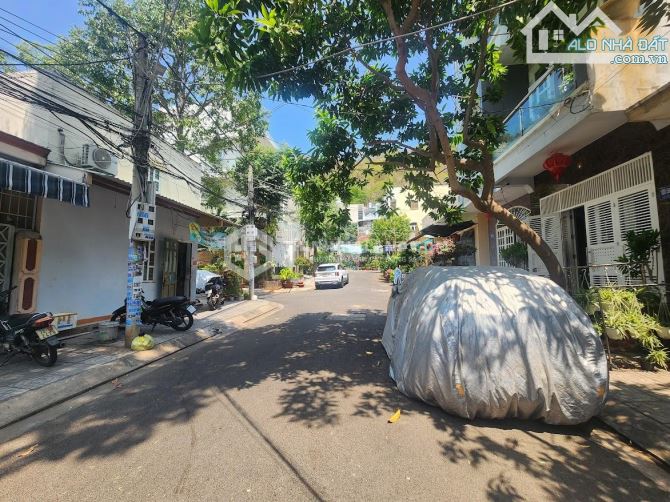 BÁN DÃY TRỌ 6 PHÒNG GÓC HAI MẶT HẺM KHU NỘI BỘ 8m CÓ VỈA HÈ, DÂN TRÍ CAO 100m2 GIÁ 9.7 TỶ