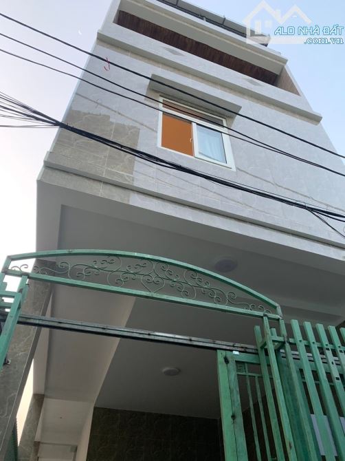 Продаётся недвижимость, 100 м², Cẩm Lệ