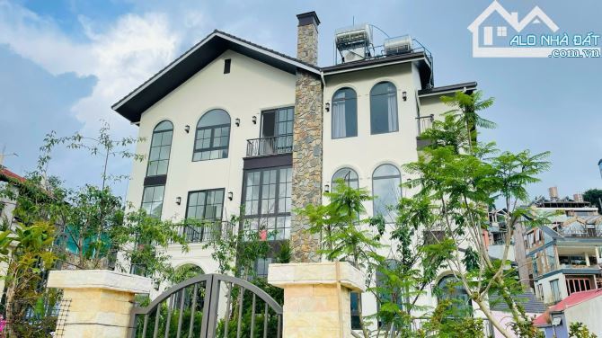 BIỆT THỰ NGHĨ DƯỠNG SÂN VƯỜN 560M2 ĐỐNG ĐA ĐÀ LẠT