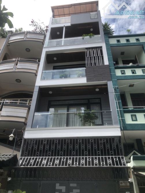 cần bán Gấp nhà hẻm oto đường An Dương Vương, Q5. Giá 3Tỷ390/ 4,5x15m (67,5m2)