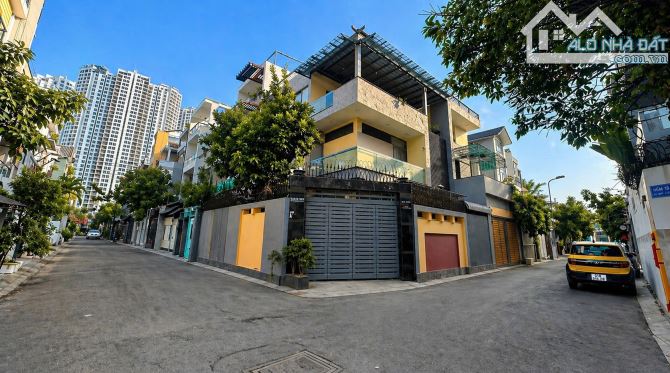 Biệt Thự Lô góc 3 Tầng - Khu VIP Kiều Đàm, 175m2 - Ngang 11m, 3PN Master, chỉ 23.2 tỷ TL