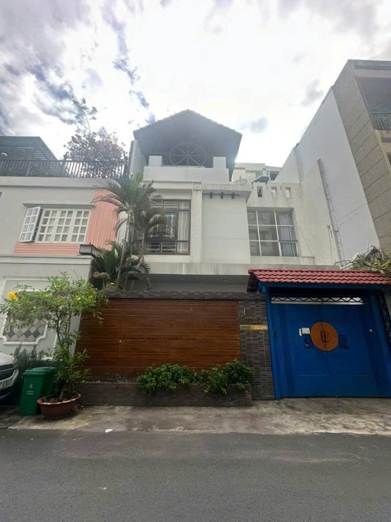 BÁN NHÀ NGUYỄN TRỌNG TUYỂN, PHÚ NHUẬN, DT 8.5 x 20M, GIÁ 52 TỶ THƯƠNG LƯỢNG