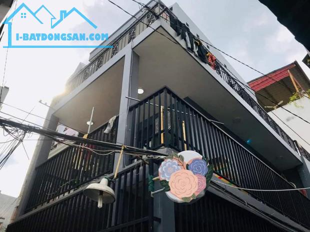 Vừa ở, xây mới quá tốt, P5 Bình Thạnh, 3,7 x13.5m chỉ 3,96 tỷ.