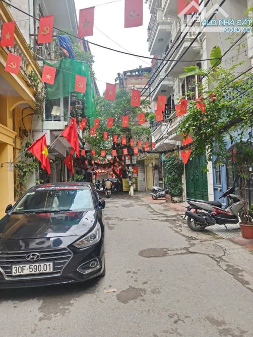 Vị trí đẹp oto tránh đỗ, vỉa hè kdoanh Văn phòng mặt ngõ Nguyễn Phúc Lai 55m2 giá 22.5 tỷ