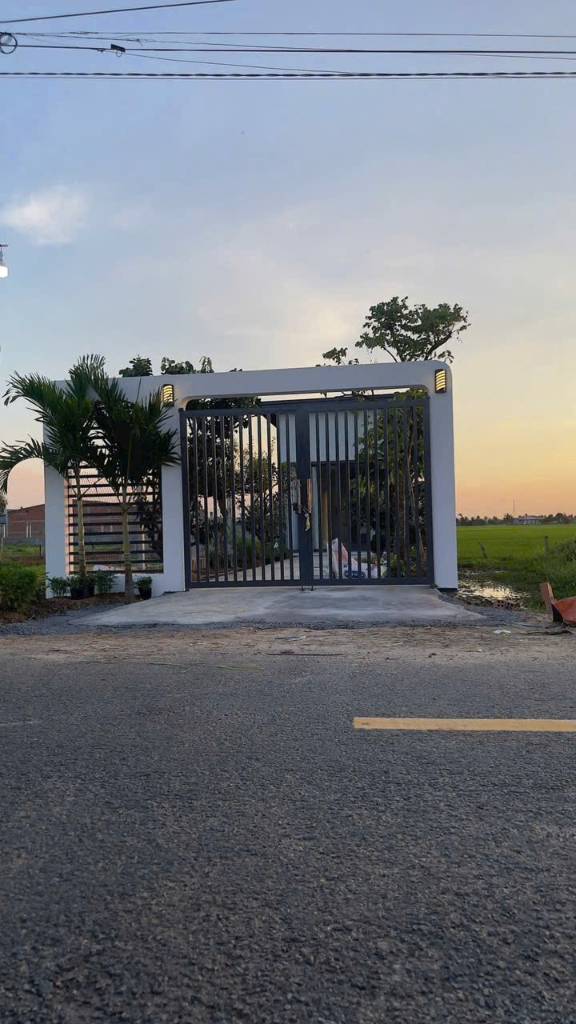 Bán nhà vườn mt Nguyễn Thị Lầu, xã Quê Mỹ Thạnh dt 150m2 full thổ giá 1,4 tỷ
