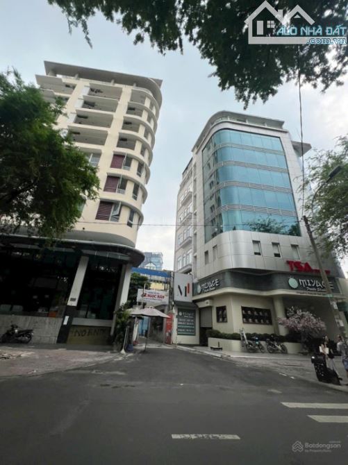 (Hiếm - Giá Tốt) Building 220m2 Hầm 7 tầng đường Sư Vạn Hạnh - Ngay Vạn Hạnh Mall - Q10