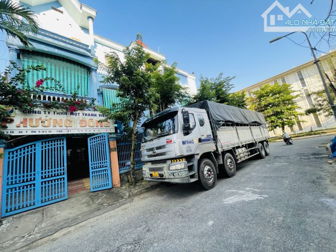 NHÀ MẶT TIỀN NGUYỄN HOÀNG - TRUNG TÂM THÀNH PHỐ