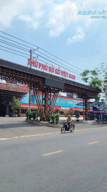 XƯỞNG 1000m² SẢN XUẤT SIÊU THỊ GỖ TÂY TAVICO TÂN BIÊN ĐỒNG NAI Đường Điều Xiển
