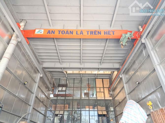 HÀNG HIẾM KHO XƯỞNG TRUNG TÂM- MẶT TIỀN ĐINH LIỆT-250M²- NGANG10M-FULL KHO XƯỞNG- GẦN BẾN