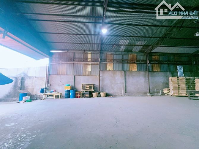 X102 Bán nhà xưởng có chiều ngang 30 mét trung tâm khu Minh Nguyệt P.Hố Nai Mới - Biên Ho