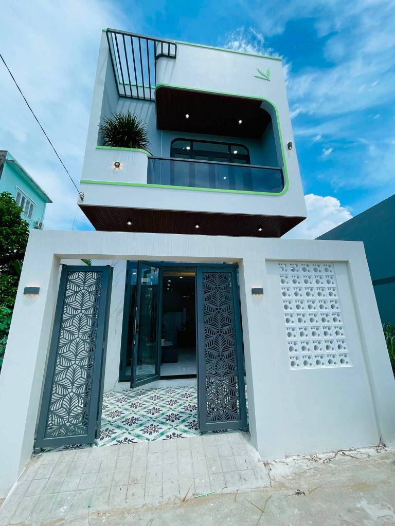 Bán nhà Tân Mỹ Chánh Mỹ Tho, trệt 1 lầu mới xây dựng, hẻm xe hơi, giá nhỉnh 2 tỷ