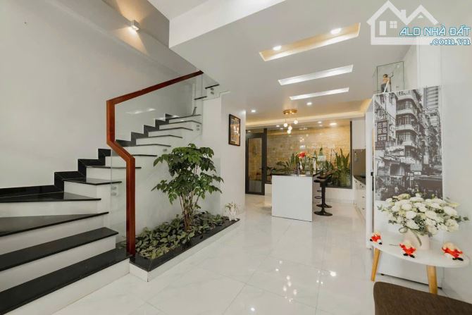 ✨🏡 Nhà phố hẻm xe hơi đường Ngô Quyền, P.06, Đà Lạt — vị trí vừa đủ yên tĩnh