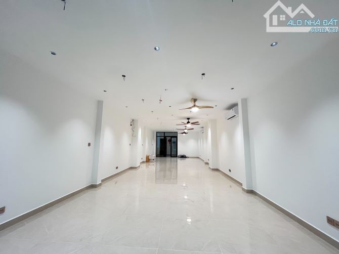 TÒA NHÀ VP HẦM 5 LẦU MỚI 100%- 150m2 KHU BÀU CÁT. NHÀ MANG PC NHẬT BẢN HIỆN ĐẠI. FULL NT