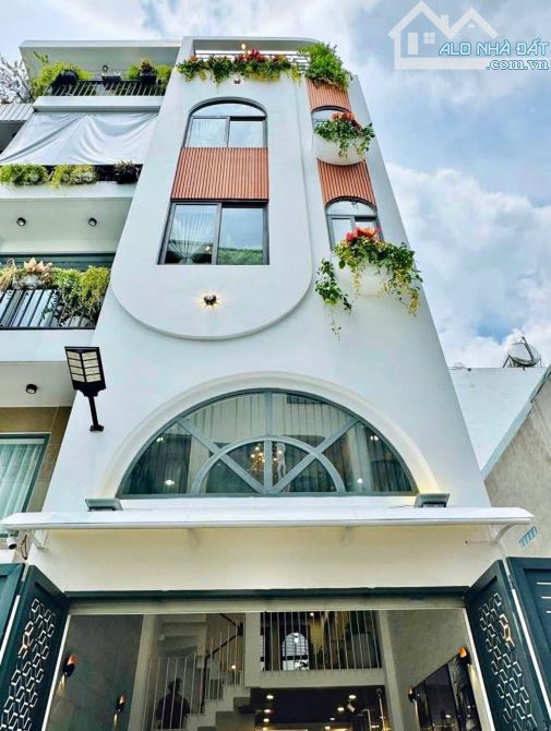 CHỦ CẦN BÁN GẤP NHÀ HAI BÀ TRƯNG - QUẬN 3 - GIÁ: 3,27TỶ/63M2 - PHÁP LÝ CHUẨN, SHR