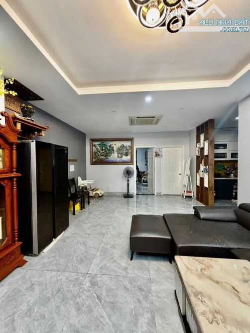 Bán chung cư The Pride - Tố Hữu - 98m2 - 3 PN - Giá 6,7 tỷ