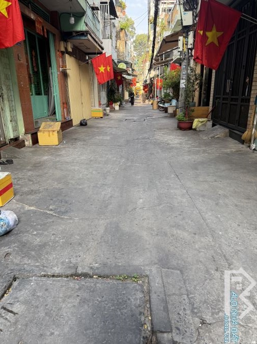 CẦN BÁN GẤP ĐI ĐỊNH CƯ - 45M2, NGUYỄN TRI PHƯƠNG, QUẬN 10 - NHỈNH 9TỶ.
