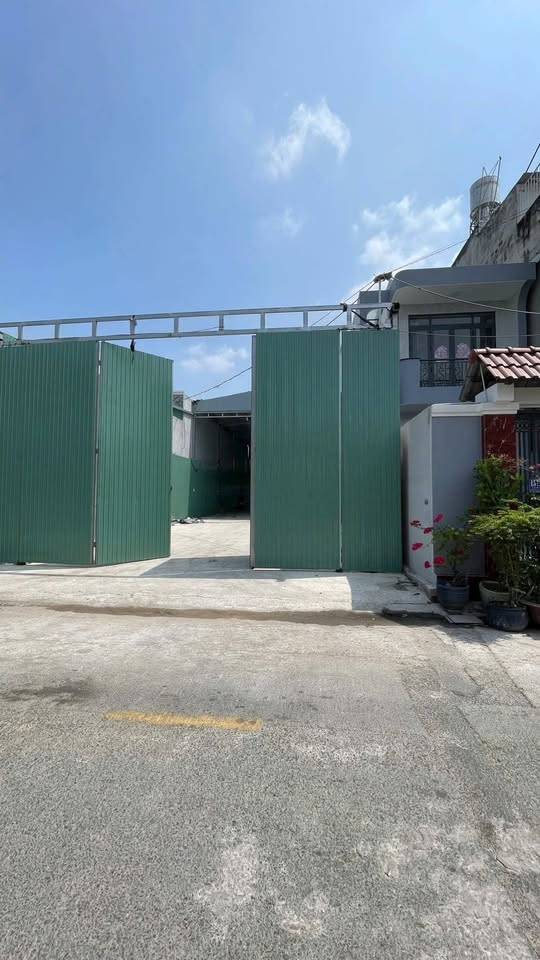 BÁN NHÀ XƯỞNG XUÂN THỚI THƯỢNG, HÓC MÔN, DT 340M2, ĐƯỜNG NHỰA 10M2, GIÁ 10 TỶ