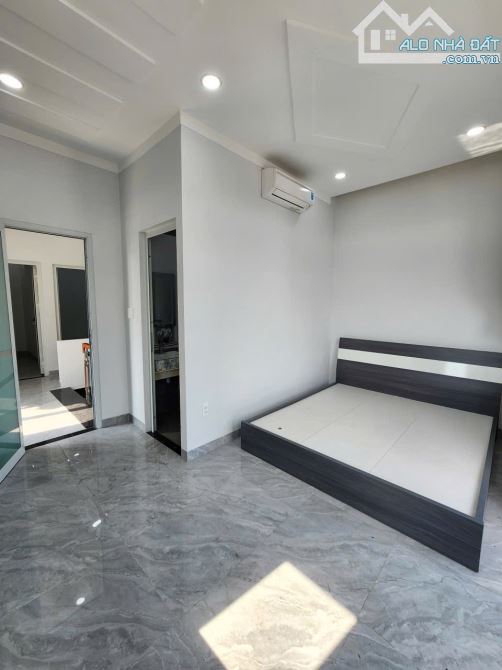 3,95Tỷ TL🔥Bán nhà biệt thự MiNi ngang 9,5m góc 2MT gần Đại Nam, P.Hiệp An, Tp.Thủ Dầu Một