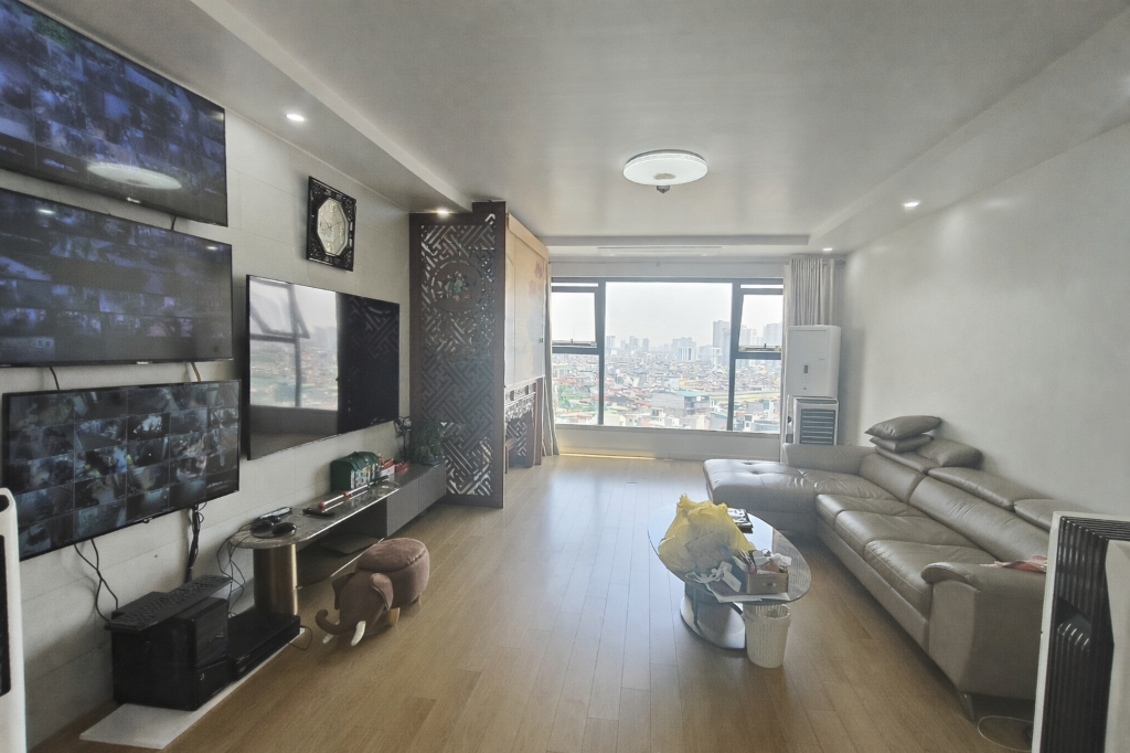 Bán căn hộ La Casta Văn Phú, Hà Đông, lô góc cao cấp 3 ngủ, dt 118m2, view hồ, công viên